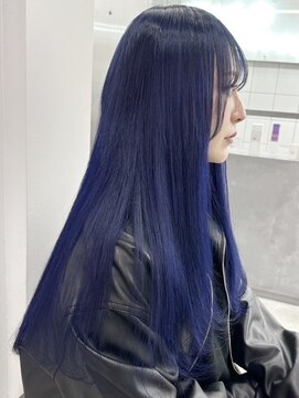 ウィコ 新宿(WICO) ネイビーブルーロング新宿駅グレーベージュ/レイヤーロング/黒髪