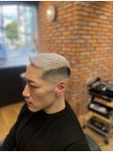 ホワイト×フェザーアップ