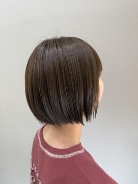 ヘアー ル シェーヌ キューブ(hair le chene CUBE) オリーブカラー