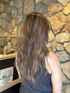 ラック(LUCK) ベージュハイライト/船橋/くすみベージュ/細めハイライト