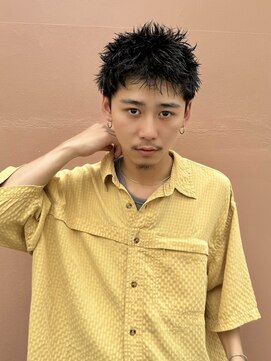 ヒュージ 三軒茶屋(huge) スパイキーショート/パーマ/眉毛