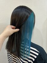 キャラ 池袋本店(CHARA)&nbsp;夏に映えるターコイズブルー【髪質改善インナーカラー】