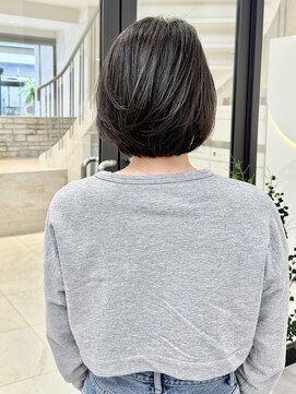 エブリ(evri) 「evri」ワンカールボブ ボブ レイヤーボブ 丸みボブ