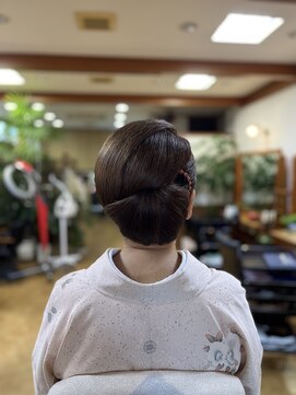 北本 美容室 大人のアップ