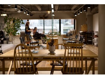 nvy【ネイビー】