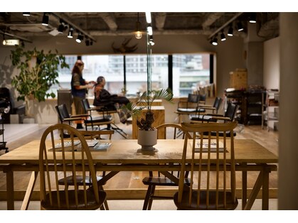 ネイビー(nvy)の写真