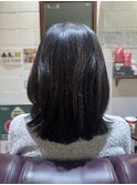 ツヤ髪ミディアム