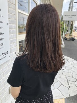 ウェルズ グランデ 奈良店(Well's GRANDE) 顔まわりレイヤー 動きのあるロング