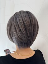ティムール(TIMUR)&nbsp;大人ショート×グレージュカラー
