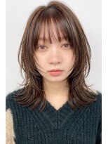 ディーヴァヘアーエズ(DIVA hair Eze)&nbsp;20代透明感カラー×レイヤーカット小顔アッシュブラウン