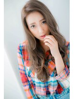 ローレン(LOREN)&nbsp;＊LOREN＊2021年夏ロングはこれ！グレージュカジュアルウェーブ