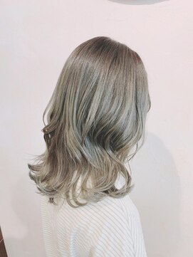 ボヌールヘア(BONHEUR HAIR) 【星川スグル】ボヌール綾瀬美容室 オリーブベージュ