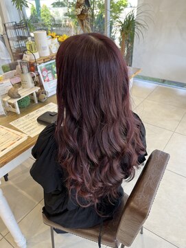 フォルテ 藤枝エピ店 チェリーピンクカラー　髪質改善