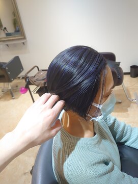 アヤメ(ayame) ハイライトボブ_前下がり_ネイビー_【東久留米5】