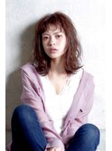 シルキーベージュ/斜めバング/グレージュカラー/デザインカラー