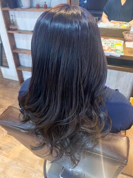 カミビトグロウ(kamibito glow) 10代20代30代大人可愛い艶感アッシュグレージュ透明感