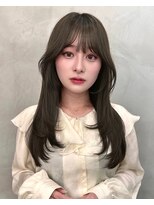 グロー 大宮(GLROW)&nbsp;低めレイヤーカット　顔まわり　シースルー前髪　韓国