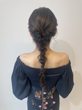 グレイスアンジュ 名駅(Grace Unge) 編みおろし