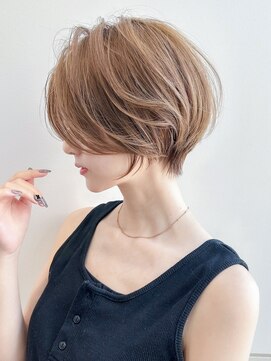 シオン(shion) ショート前髪カット美髪おくれ毛_ba540961