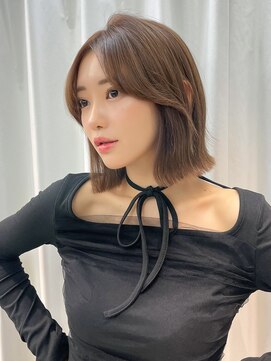 ヴェイン 渋谷(vain) 韓国ボブ くびれ巻き ベージュカラー