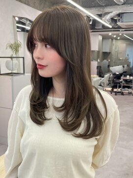 ポーチバイハニー オモテサンドウ(PORCH by HONEY omotesando) 美髪ワイドバングイメチェンレイヤーカットオリーブベージュ