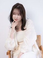 ファルベ(Farbe)&nbsp;ホワイトグレージュ/ミニウルフ/デジタルパーマチェリーブラウン