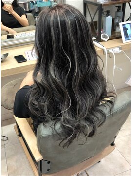 キャパ(CAPA) ハイライトボブ脱白髪染めくびれハンサムショートレイヤー60