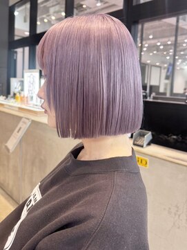 シオン(shion) 似合わせカットウェーブミディアムメルティカラー_ba540163