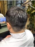 短髪ビジネスショートメンズカットフェードグラデーション