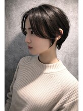 テラ(terra) 【乾かすだけ】黒髪でも映えるハンサムショート|20代30代40代◎