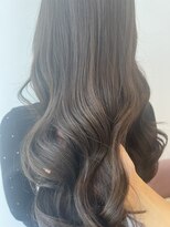 レヴィア(REVIA)&nbsp;巻き髪