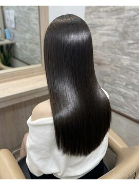ラディシュ さがみ野(RADISH) 20代30代髪質改善カラー透明感レイヤーカットメテオストレート