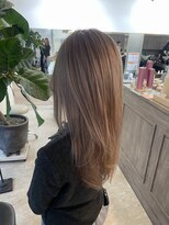 ルチア パリ(Luccica PARIS)&nbsp;~1ブリーチで作るミルクティーベージュ~