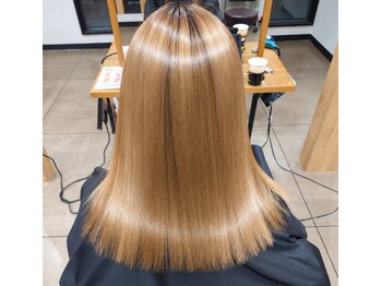 エテ(ETE)の写真/【カット＋縮毛矯正10900～】ダメージレスでカラー同時にOK！ちゅるんとしたストレートヘアに！