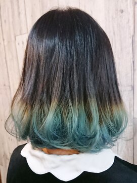 ヴィオラ 秋葉原(Viola) ☆推し髪☆『鬼滅の刃』 時透無一郎 水色グラデーション