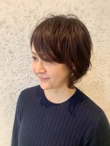 ダマーニ 表参道(DAMANI)&nbsp;厚めバング×アンニュイな外国人風外ハネボブ。小顔パーマ