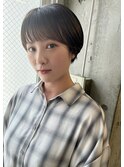 大人黒髪マッシュショート