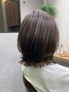 ラヴィ(La'vie) 定番外はねくびれボブ！