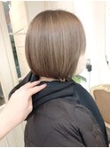 白髪ぼかしハイライト丸みショートボブ30代40代梅が丘美容室