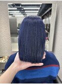 ネイビーブルー