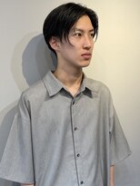 リアン アオヤマ(Liun aoyama) 色気漂うディカプリオヘア/センターパート/束感
