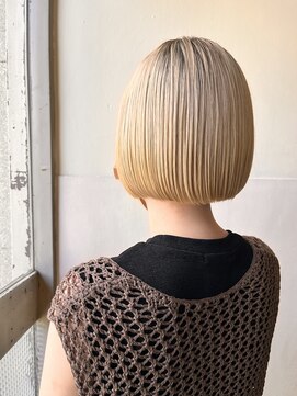 ニコナチカ(nico nachika) インナー刈り上げボブ
