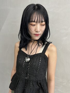 ネアー 新潟(NEER) レイヤーカット○ブルーブラック○ダークグレー○黒染めもどき