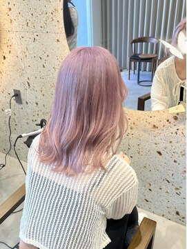 ティム(tim) ホワイトピンク