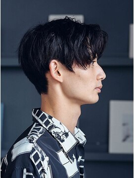 ストラッセ 八事店(STRASSE) 無造作センターパート/ナチュラルツーブロック