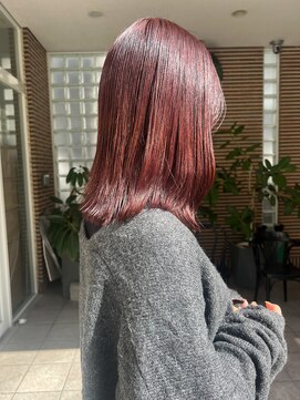 デイジー(Daisy) 天神/大名/ボブレイヤー/赤髪/艶髪/20代/30代/40代