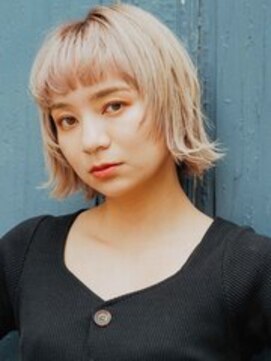 ポイントファイブバイソレイユ 豊橋駅前大通店(.5 by SOLEIL) ハイトーンショート