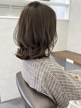 オウル(Owll) ☆Owll☆レイヤーボブオリーブグレージュ☆