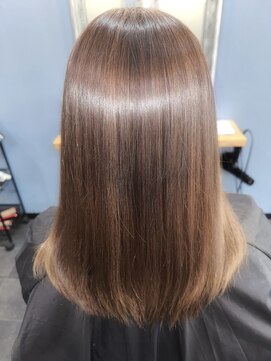 オンアンドオフ コウベ(ONandOFF KOBE) 湿気対策に髪質改善ストレート施術