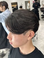 ラヴィズムバイフィフス(LUVISM by fifth) ニュアンスパーマ毛流れパーマセンターパート新潟メンズパーマ